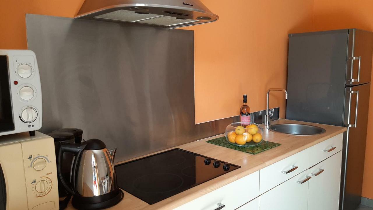אז'אקסיו Grand Studio-Loft-Grand Parking-Climatise-Proche Centre מראה חיצוני תמונה