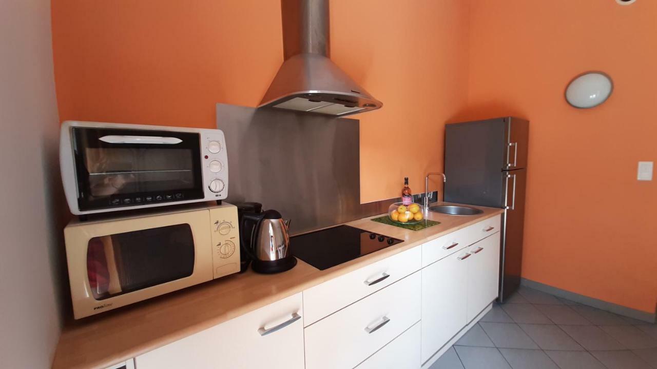 אז'אקסיו Grand Studio-Loft-Grand Parking-Climatise-Proche Centre מראה חיצוני תמונה